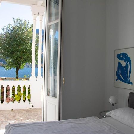 Residence Ville Lago Lugano Porto Ceresio Exteriör bild