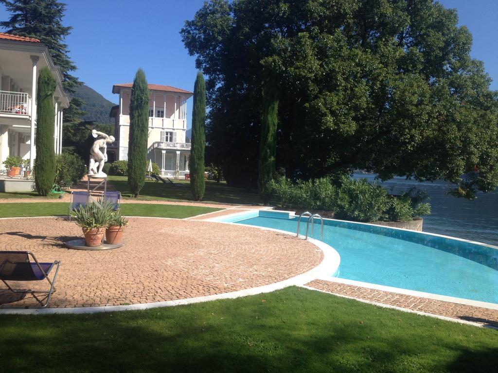 Residence Ville Lago Lugano Porto Ceresio Exteriör bild