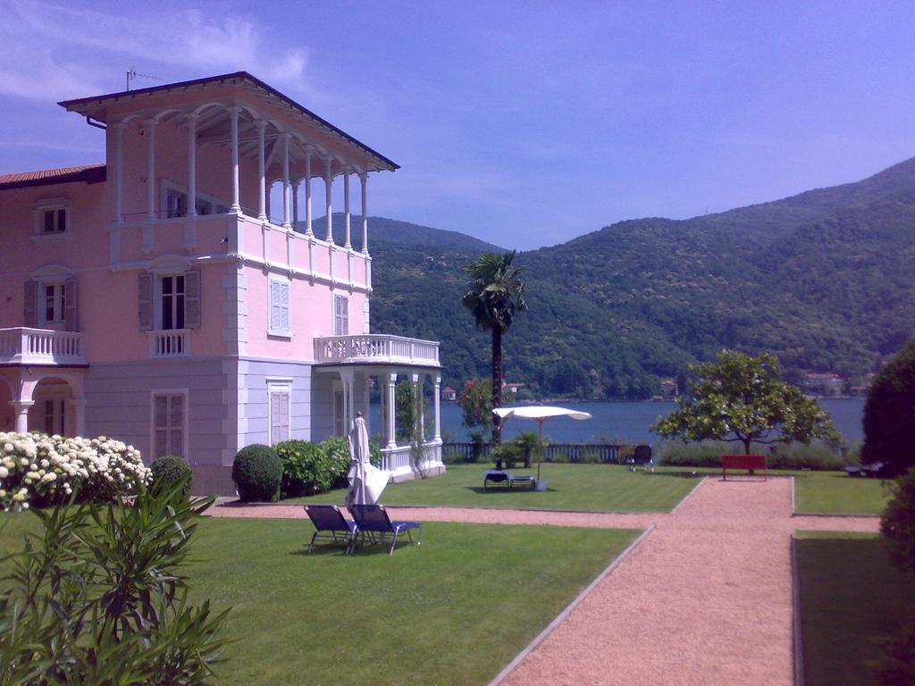 Residence Ville Lago Lugano Porto Ceresio Exteriör bild