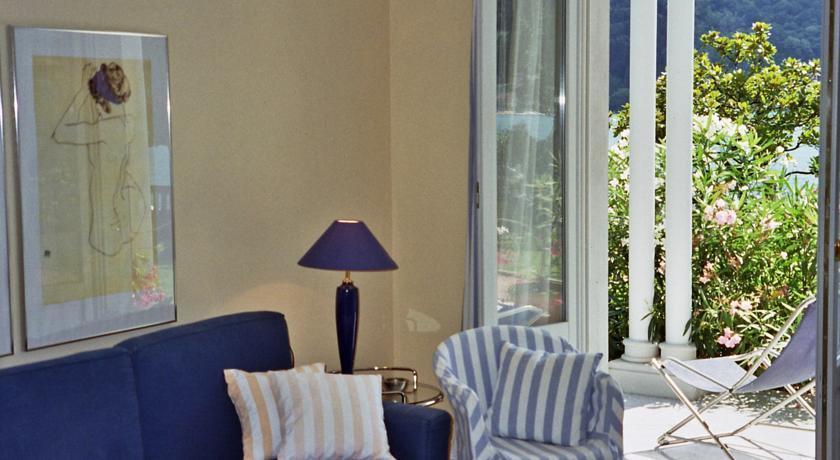 Residence Ville Lago Lugano Porto Ceresio Rum bild